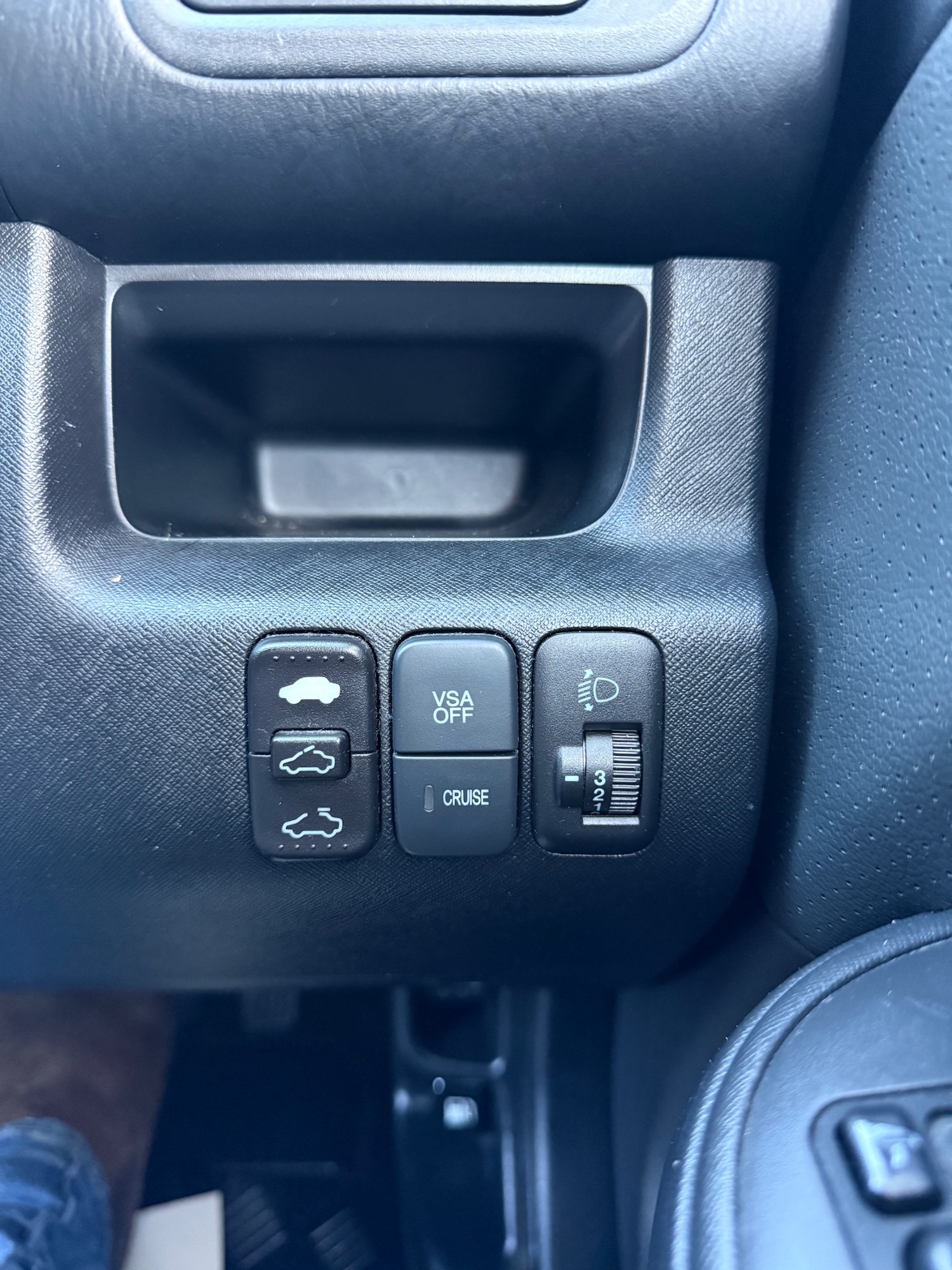 Used Honda CR-V 2005 for sale - 76895823: Photo 29