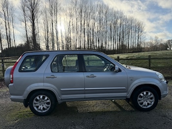 Used Honda CR-V 2005 for sale - 76895823: Photo
