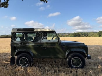 Used Land Rover Defender 90 2000 for sale - 79520035: Photo