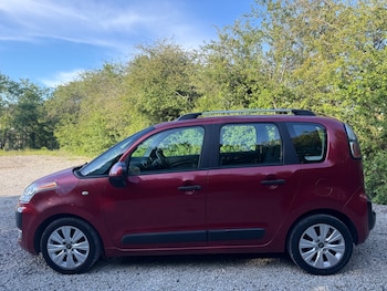 Used Citroen C3 Picasso 2010 for sale - 78584240: Photo