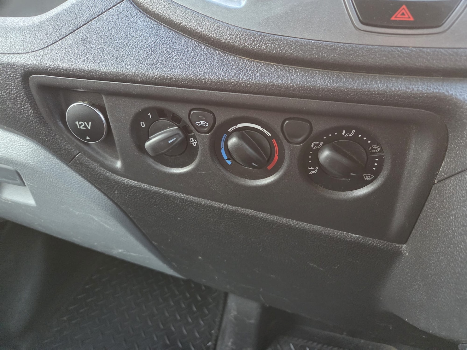 Used Ford Transit 2015 for sale - 76837383: Photo 10