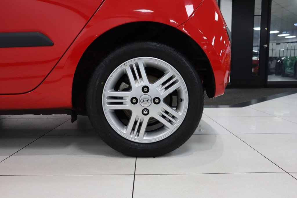 Used Hyundai i10 2010 for sale - 76745035: Photo 18