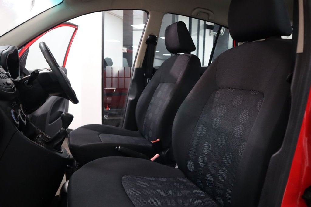 Used Hyundai i10 2010 for sale - 76745035: Photo 19