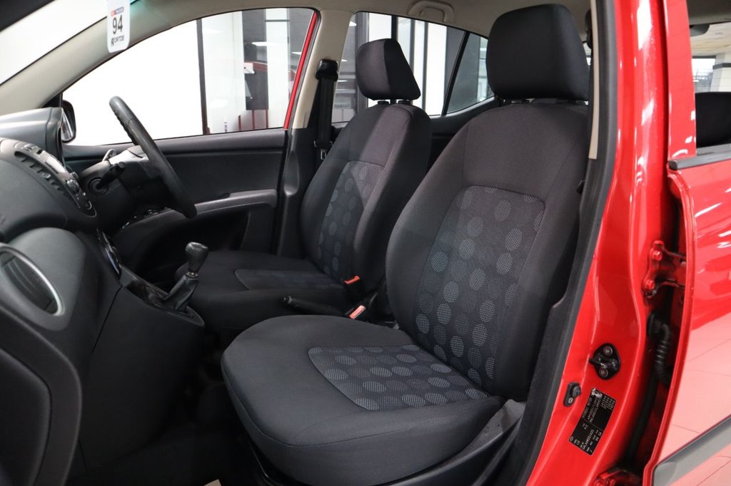 Used Hyundai i10 2010 for sale - 76745035: Photo 26