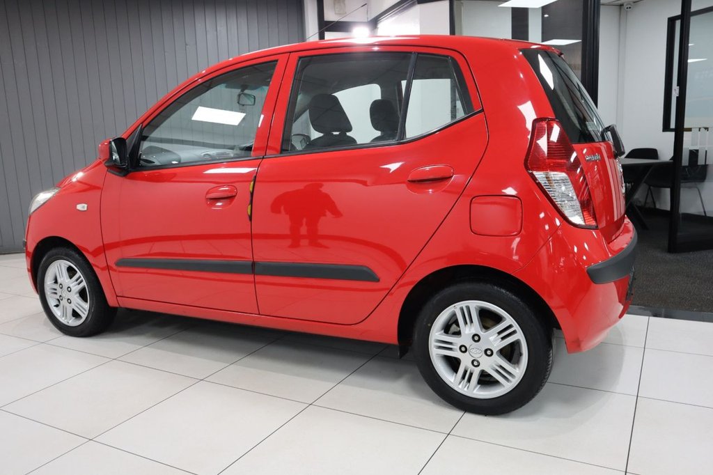 Used Hyundai i10 2010 for sale - 76745035: Photo 5