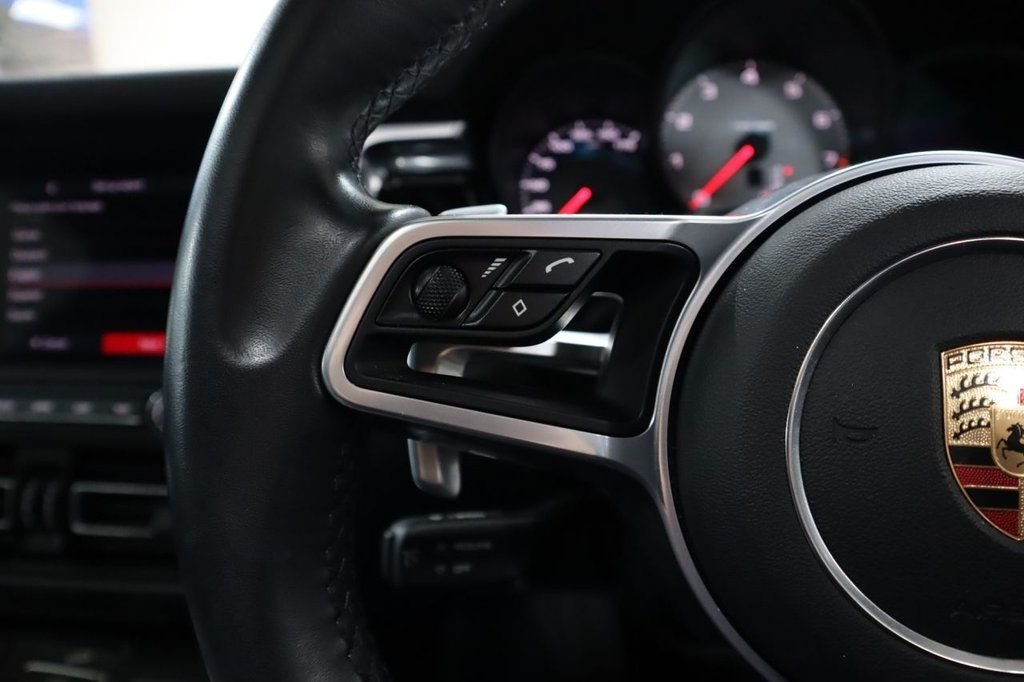 Used Porsche Macan 2020 for sale - 76803745: Photo 20