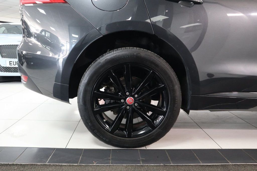 Used Jaguar F-Pace 2019 for sale - 77937116: Photo 11
