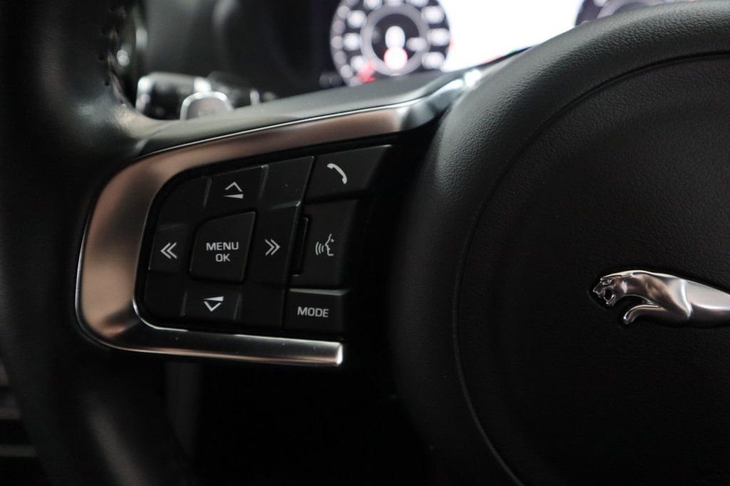 Used Jaguar F-Pace 2019 for sale - 77937116: Photo 15
