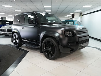 Used Land Rover Defender 2022 for sale - 79009346: Photo