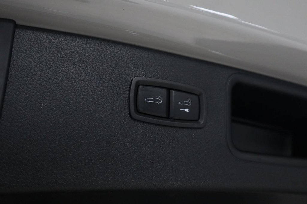 Used Porsche Macan 2022 for sale - 77145618: Photo 18