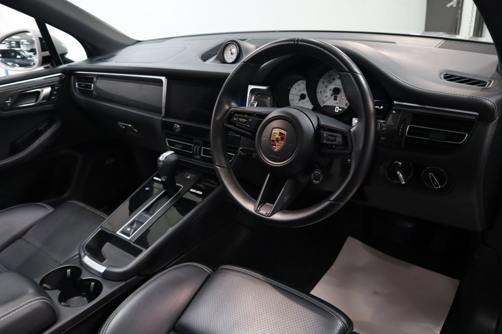 Used Porsche Macan 2022 for sale - 77145618: Photo 25