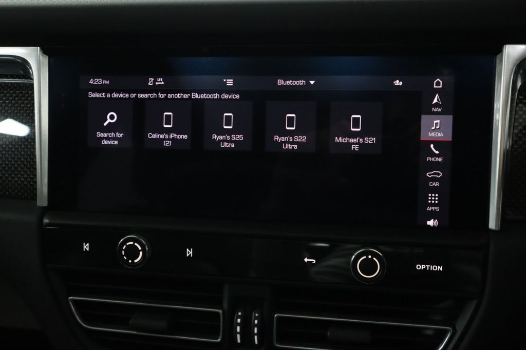 Used Porsche Macan 2022 for sale - 77145618: Photo 45