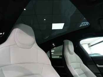 Used Porsche Taycan 2023 for sale - 79530463: Photo