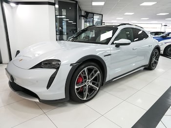 Used Porsche Taycan 2023 for sale - 79530463: Photo