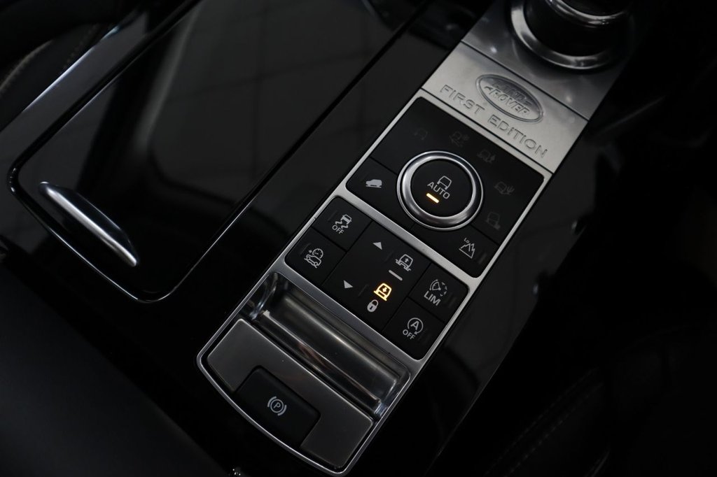 Used Land Rover Discovery 2017 for sale - 77632041: Photo 31