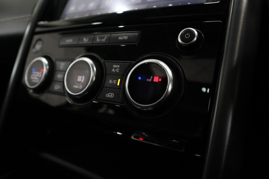 Used Land Rover Discovery 2017 for sale - 77632041: Photo 36