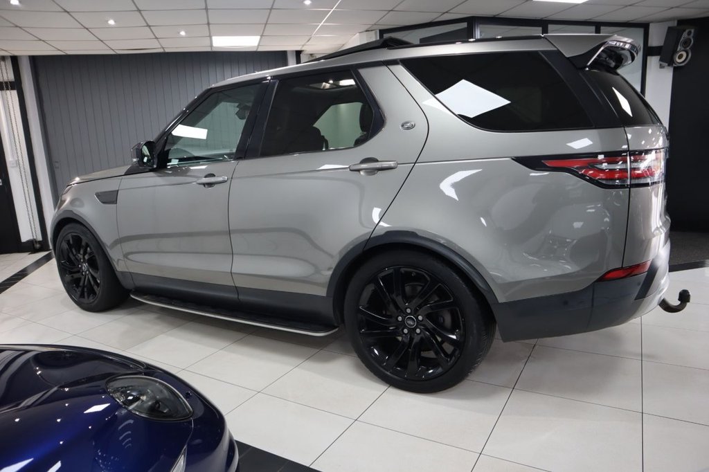 Used Land Rover Discovery 2017 for sale - 77632041: Photo 5