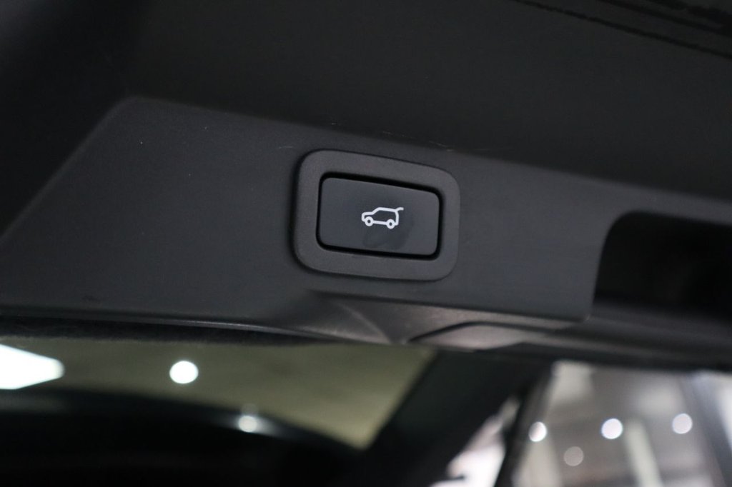 Used Land Rover Range Rover Sport 2017 for sale - 77594410: Photo 9