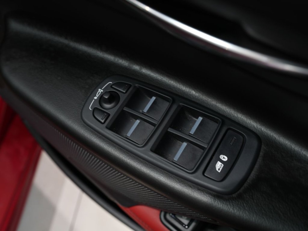 Used Jaguar XE 2015 for sale - 78068747: Photo 12