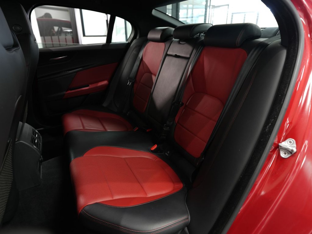 Used Jaguar XE 2015 for sale - 78068747: Photo 18