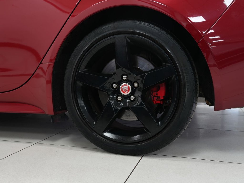 Used Jaguar XE 2015 for sale - 78068747: Photo 19