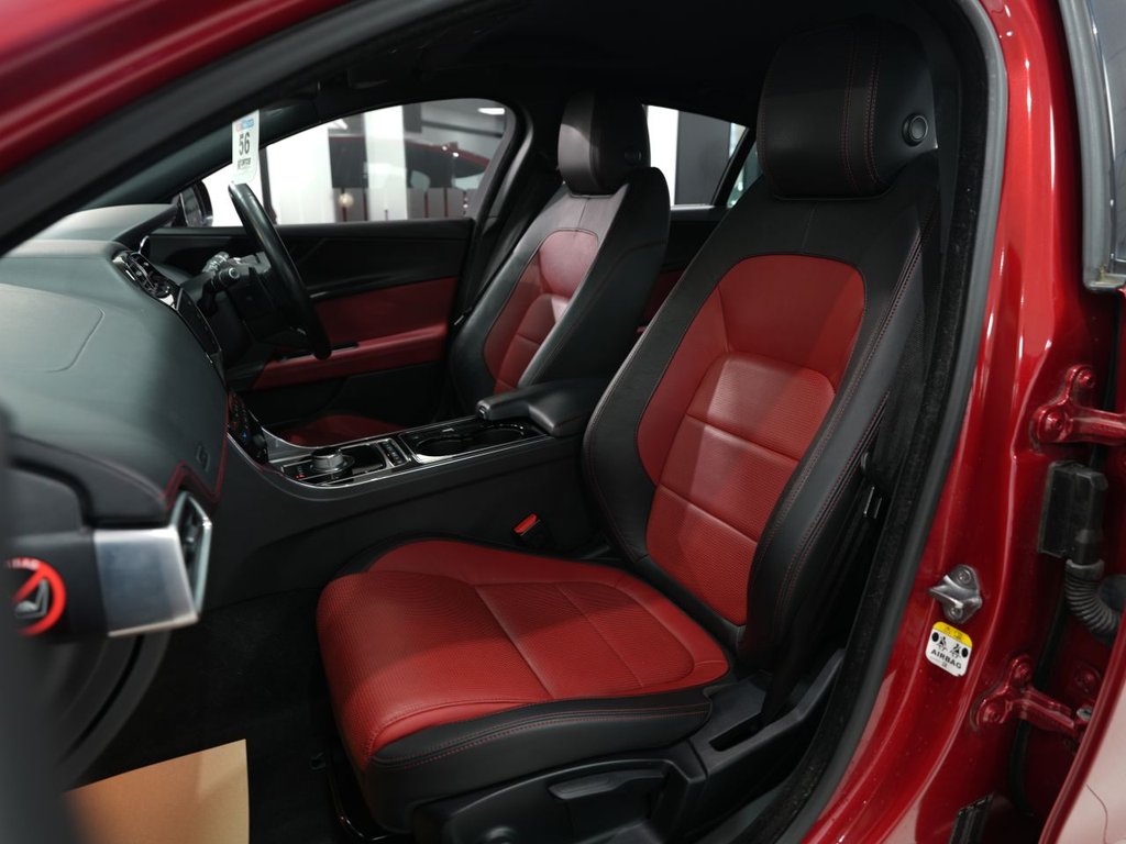 Used Jaguar XE 2015 for sale - 78068747: Photo 20