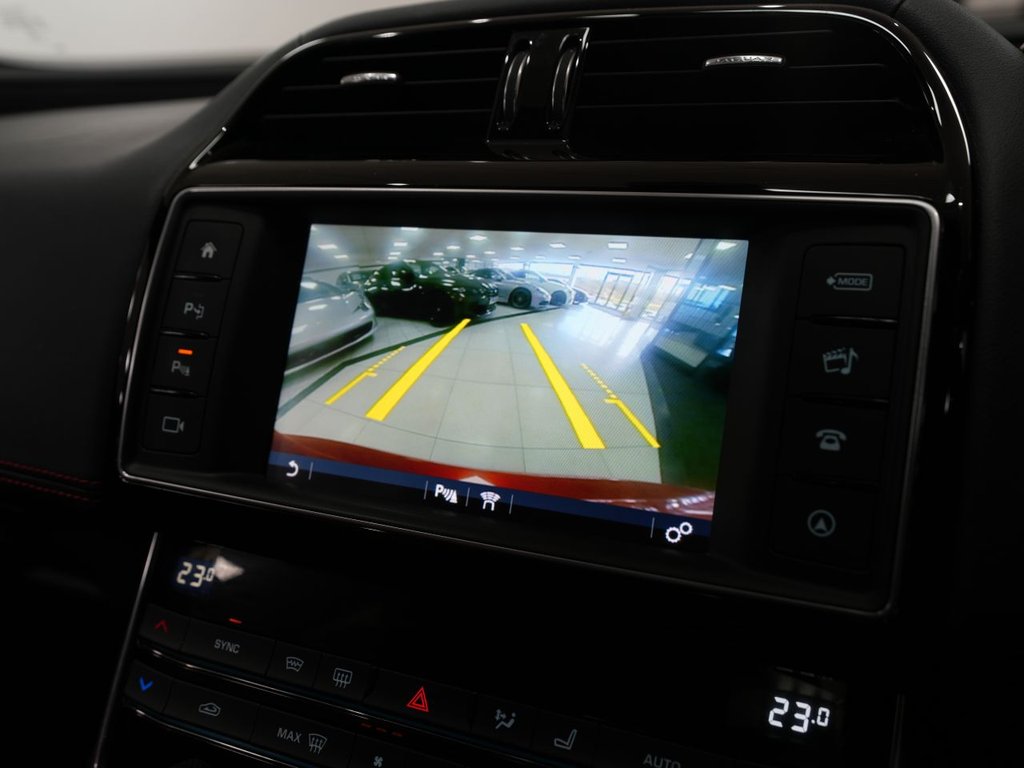 Used Jaguar XE 2015 for sale - 78068747: Photo 39