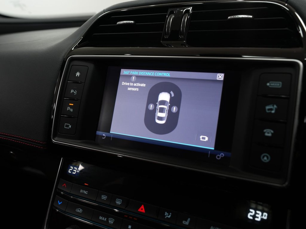 Used Jaguar XE 2015 for sale - 78068747: Photo 40