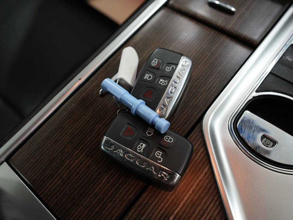 Used Jaguar XF 2013 for sale - 77826666: Photo 39