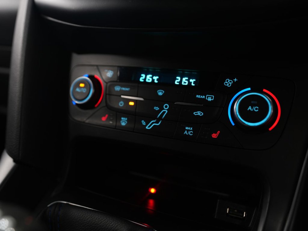 Used Ford Focus 2017 for sale - 77850389: Photo 38