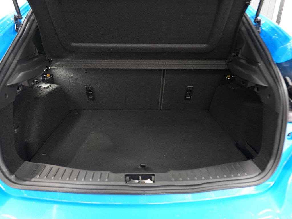 Used Ford Focus 2017 for sale - 77850389: Photo 9