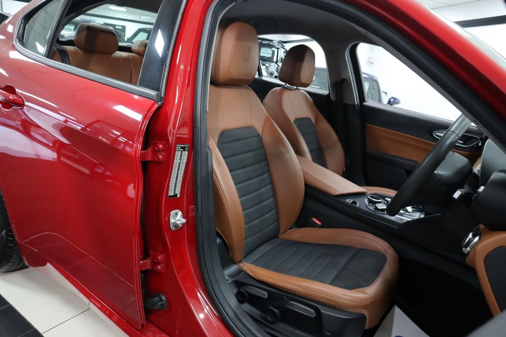 Used Alfa Romeo Giulia 2018 for sale - 77627383: Photo 14