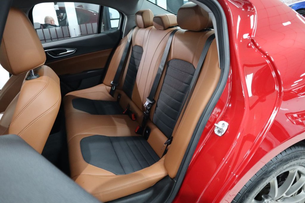 Used Alfa Romeo Giulia 2018 for sale - 77627383: Photo 15