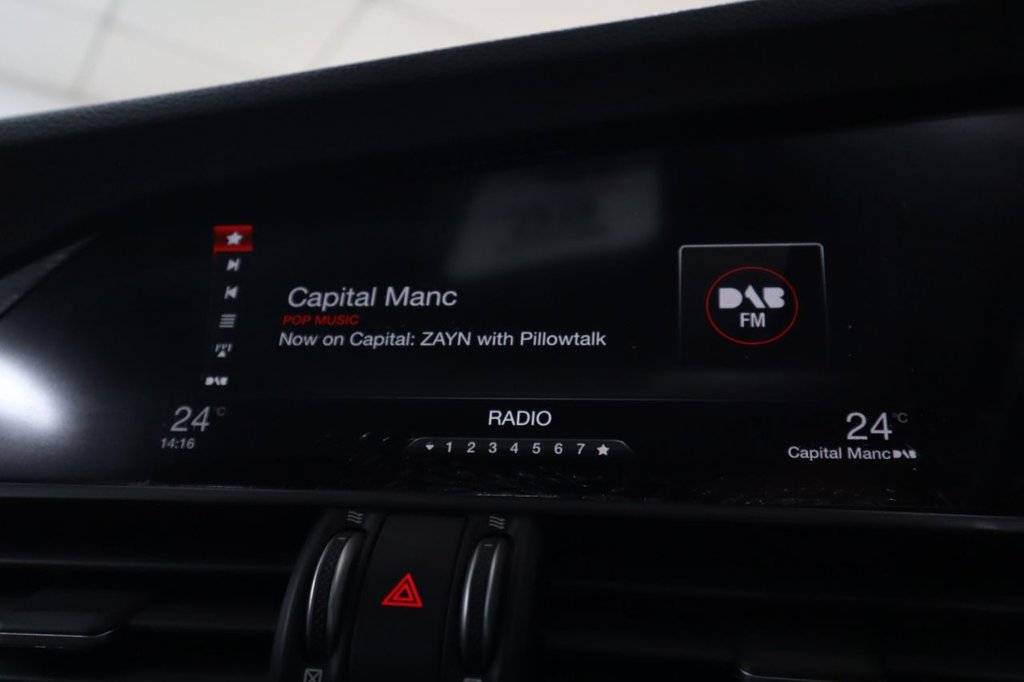 Used Alfa Romeo Giulia 2018 for sale - 77627383: Photo 25