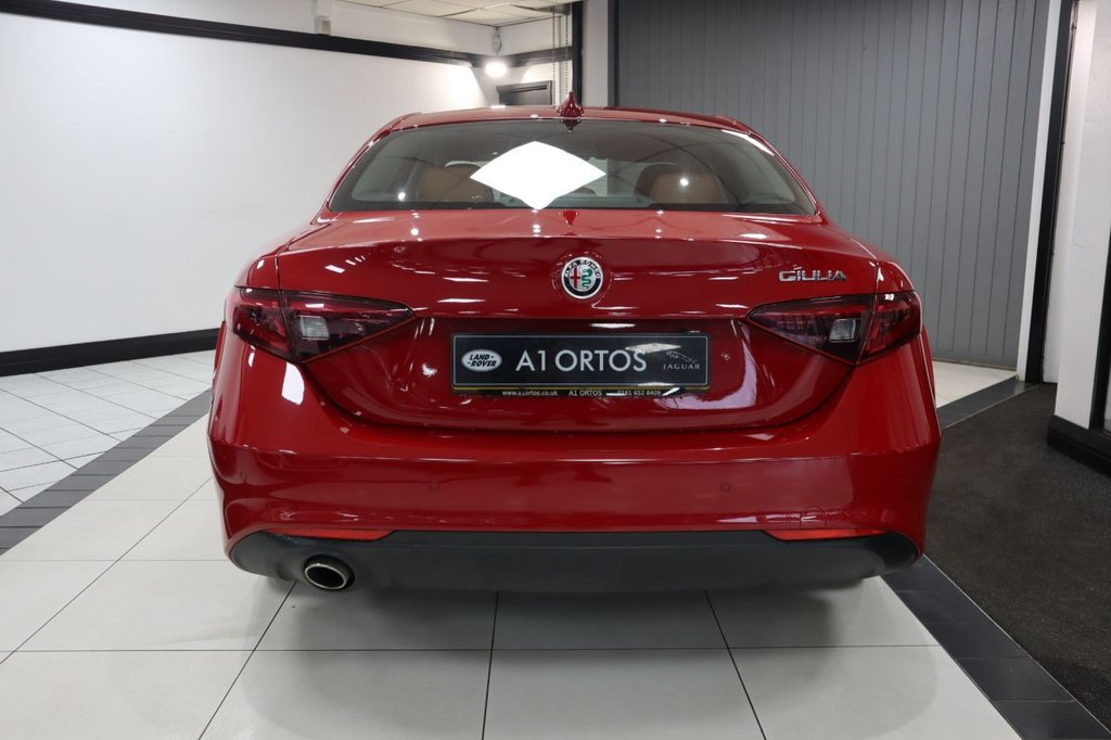Used Alfa Romeo Giulia 2018 for sale - 77627383: Photo 6