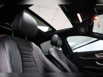 Used Mercedes-Benz E Class 2019 for sale - 76396112: Photo