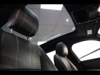 Used Land Rover Range Rover Velar 2019 for sale - 74721692: Photo