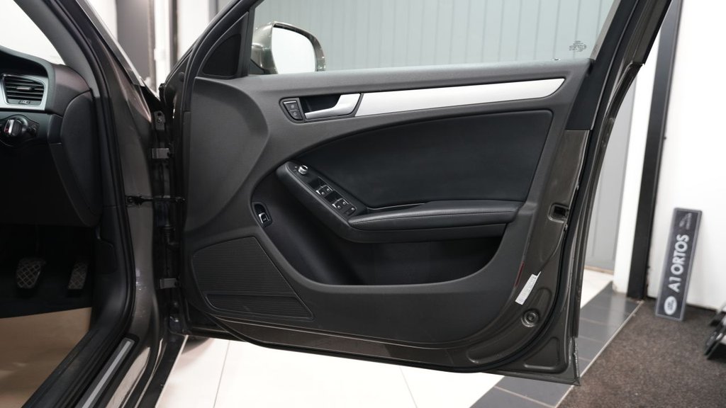 Used Audi A4 2014 for sale - 77697958: Photo 13