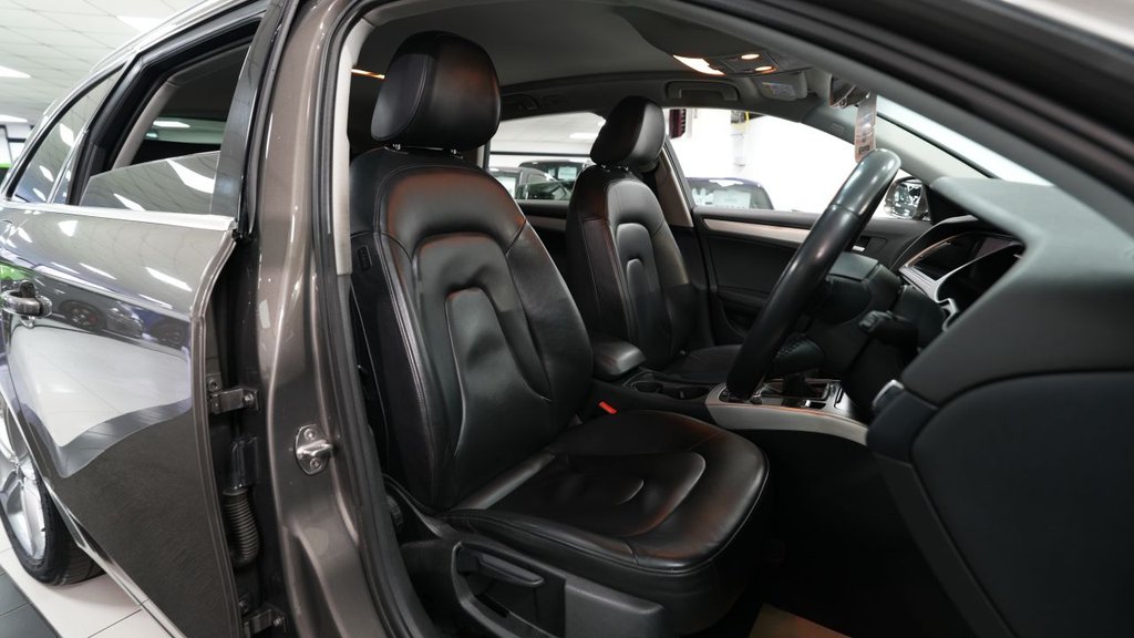 Used Audi A4 2014 for sale - 77697958: Photo 15