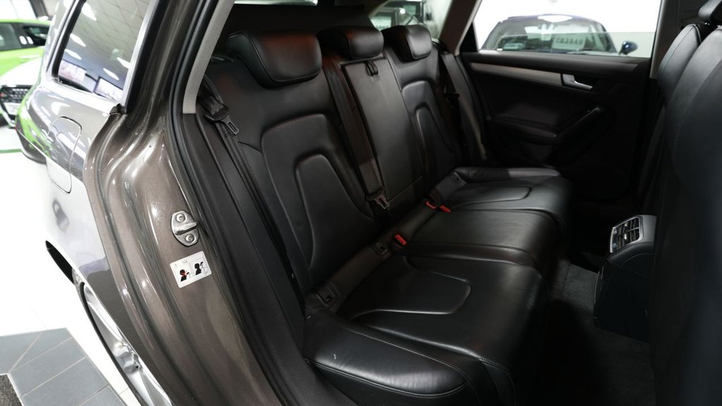 Used Audi A4 2014 for sale - 77697958: Photo 16