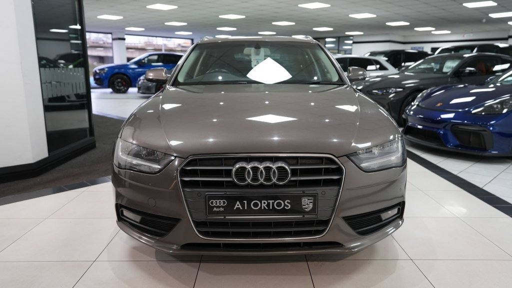 Used Audi A4 2014 for sale - 77697958: Photo 2