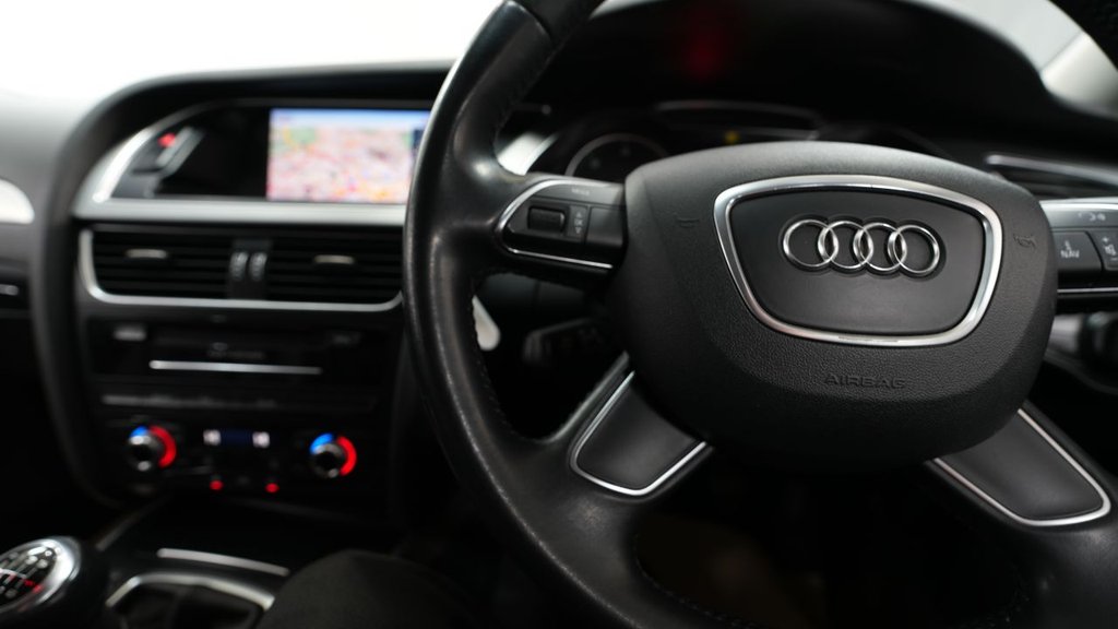 Used Audi A4 2014 for sale - 77697958: Photo 21