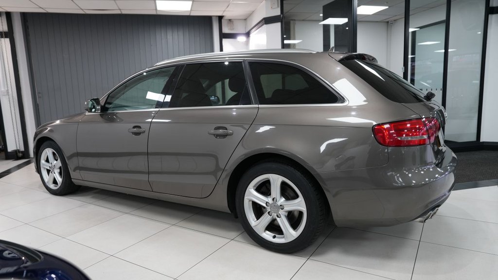 Used Audi A4 2014 for sale - 77697958: Photo 5