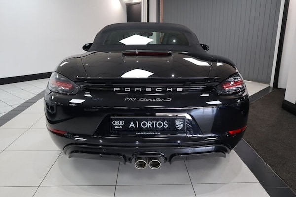 Used Porsche Boxster 2019 for sale - 76223312: Photo 12