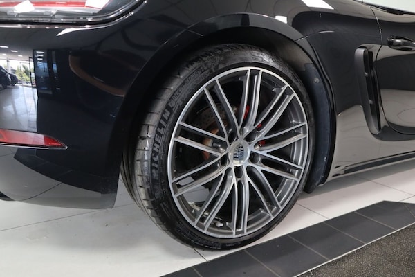 Used Porsche Boxster 2019 for sale - 76223312: Photo 32