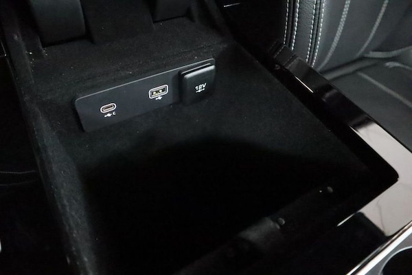 Used Land Rover Range Rover Velar 2021 for sale - 76203512: Photo 14