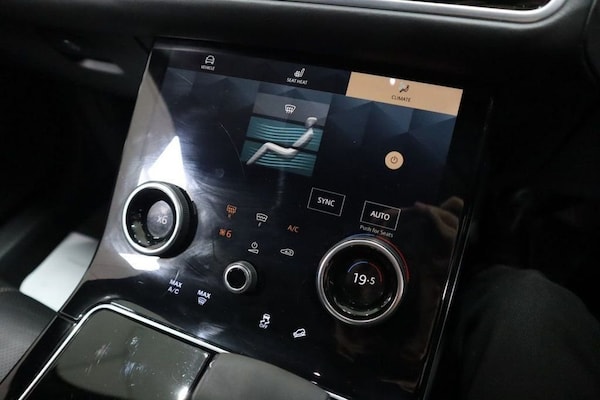 Used Land Rover Range Rover Velar 2021 for sale - 76203512: Photo 22