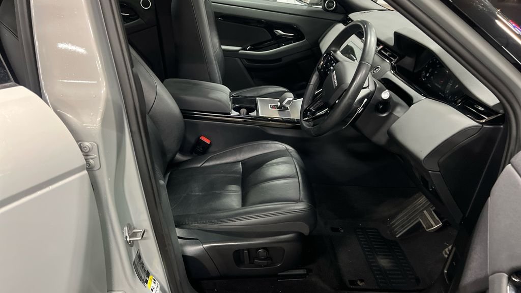 Used Land Rover Range Rover Evoque 2023 for sale - 76406739: Photo 9