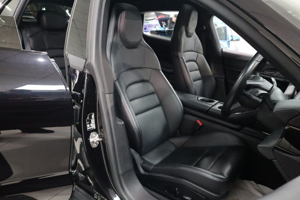 Used Porsche Taycan 2021 for sale - 77145614: Photo 11