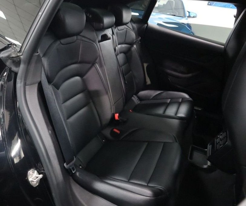 Used Porsche Taycan 2021 for sale - 77145614: Photo 12